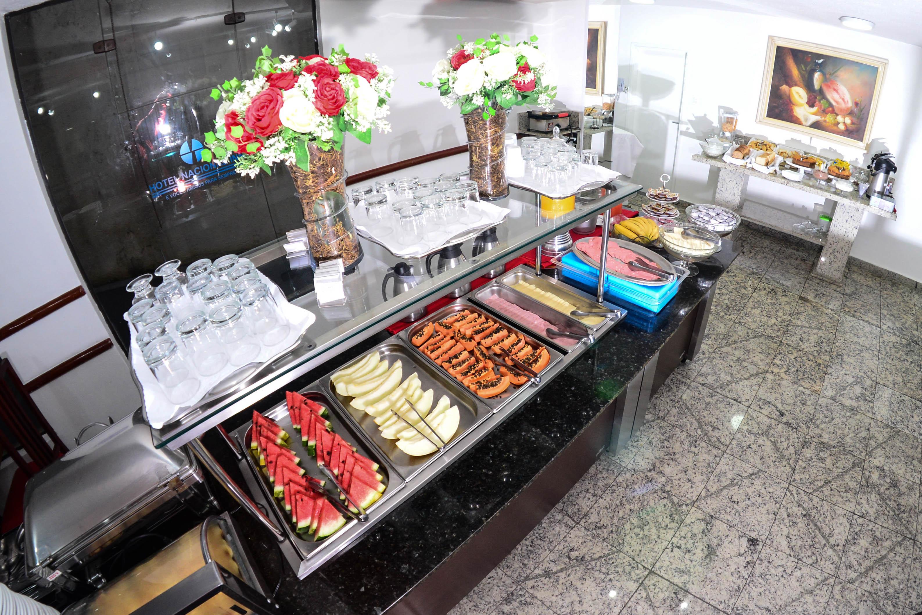 Nacional Express - A 700 Metros Da Rua 25 De Marco Hotel 3*