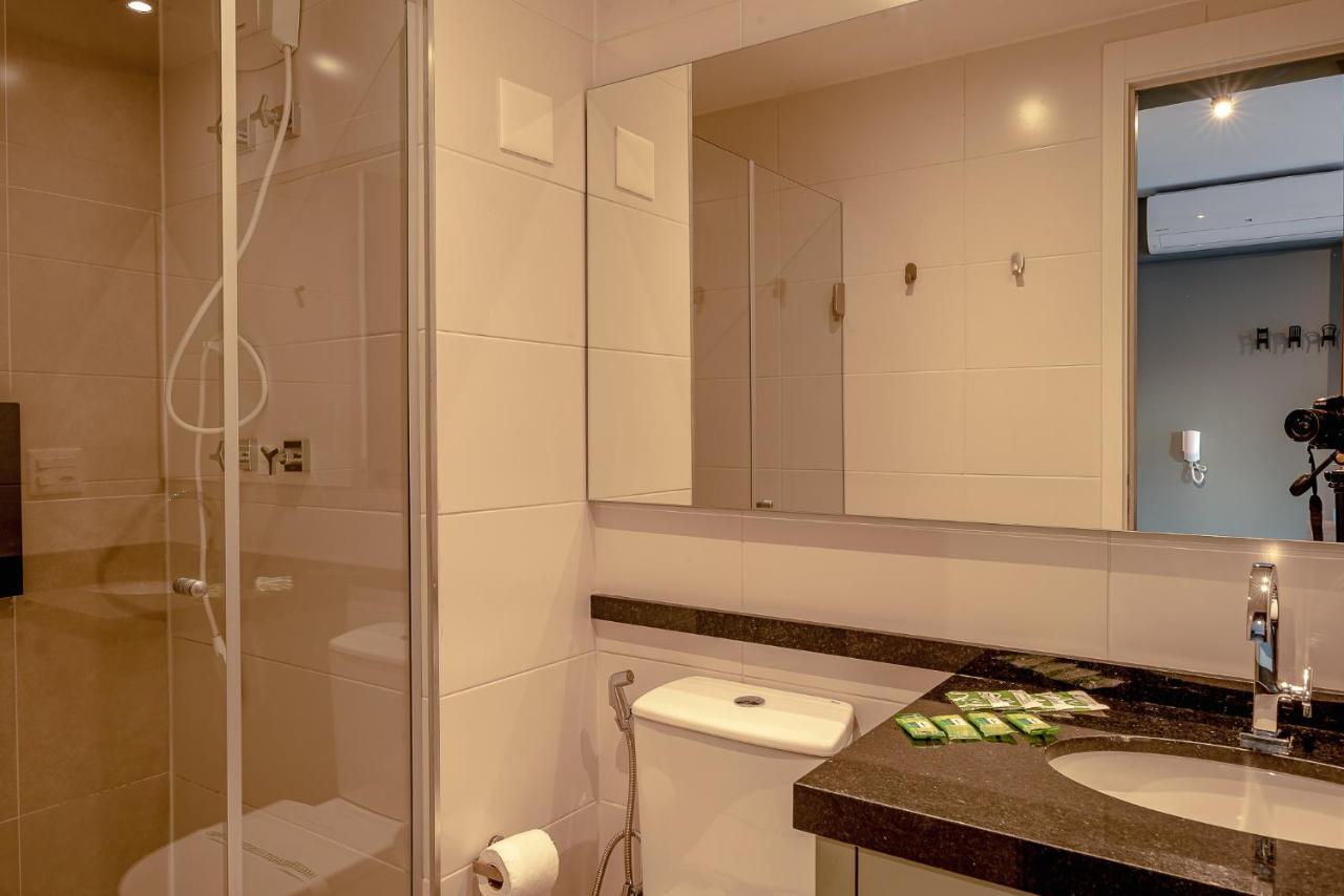 Studio 23º Andar Com Piscina Aquecida E A/c * Sao Paulo