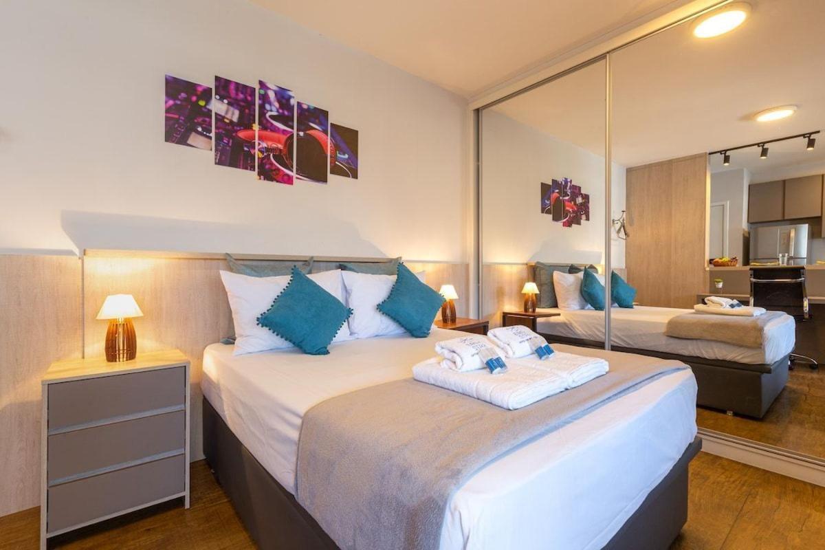 Easy Star - Espacoso Studio Ao Lado Do Aeroporto Congonhas - Hh01h Apartment