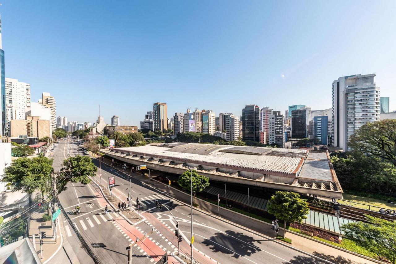 Vo5 Charmoso Com Vaga, Ao Lado Do Metro. Sao Paulo