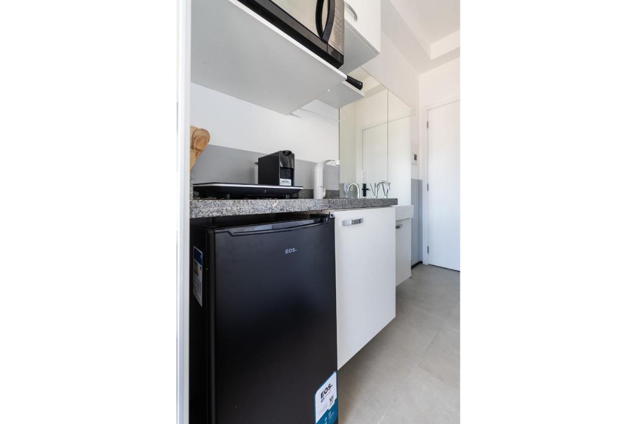 Apartment Vo5 Charmoso Com Vaga, Ao Lado Do Metro.