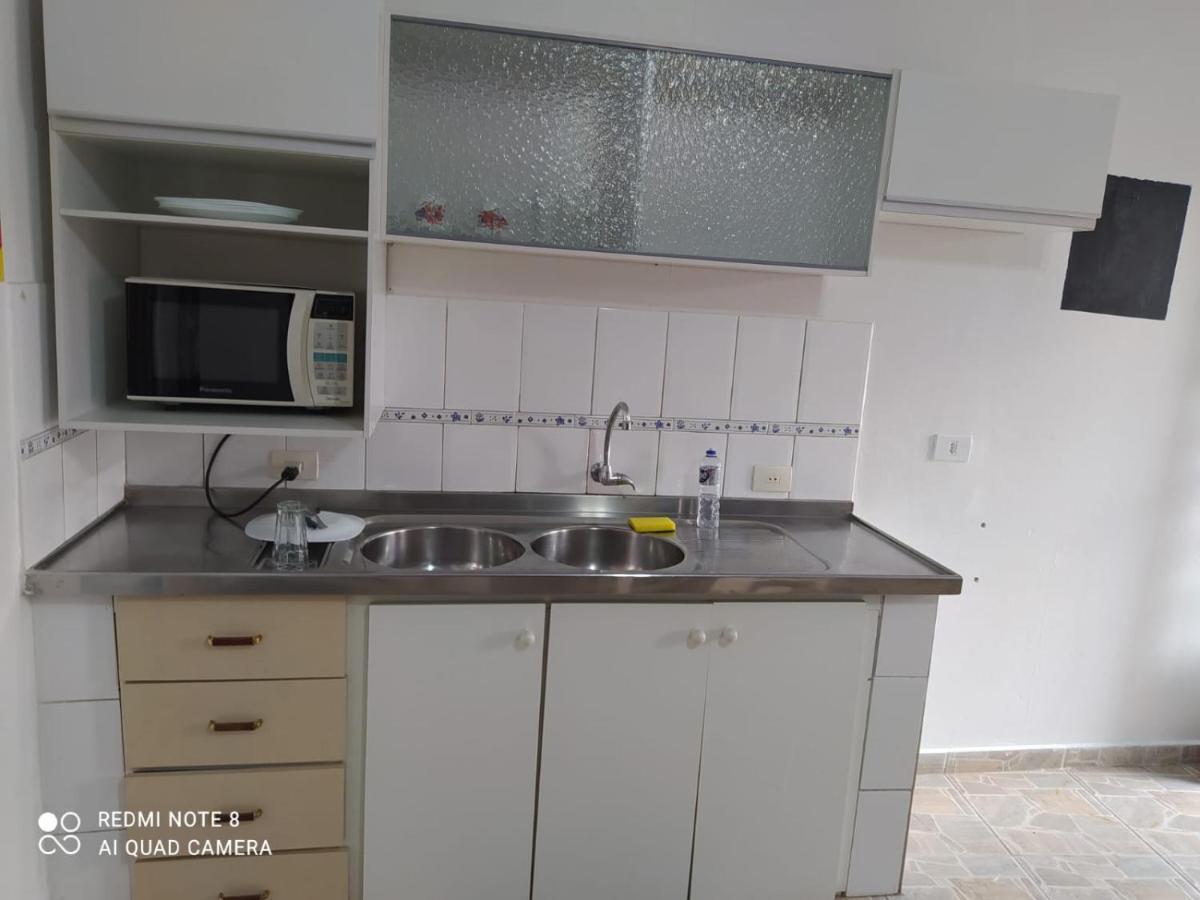 Homestay Sp Expo Varanda Hospedaria
