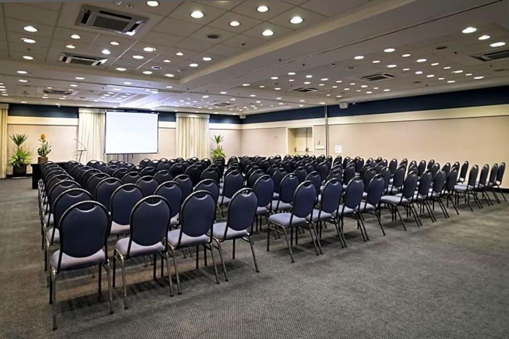 Linda Em Aeroporto De Congonhas Aparthotel