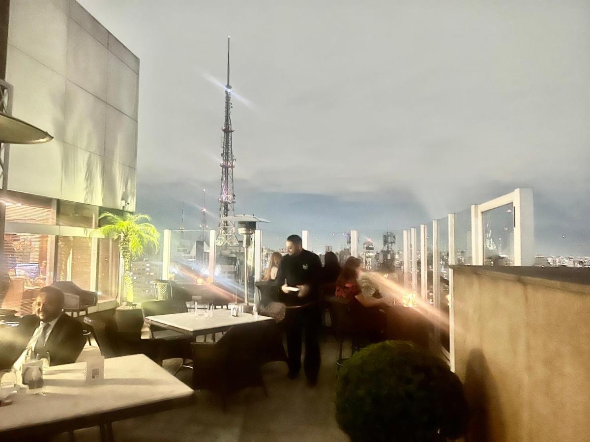 International Plaza Jardins Apartment *