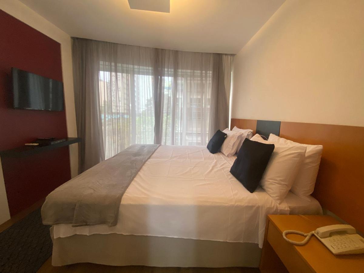 Flat Parque Do Ibirapuera - Jardins Hotel *