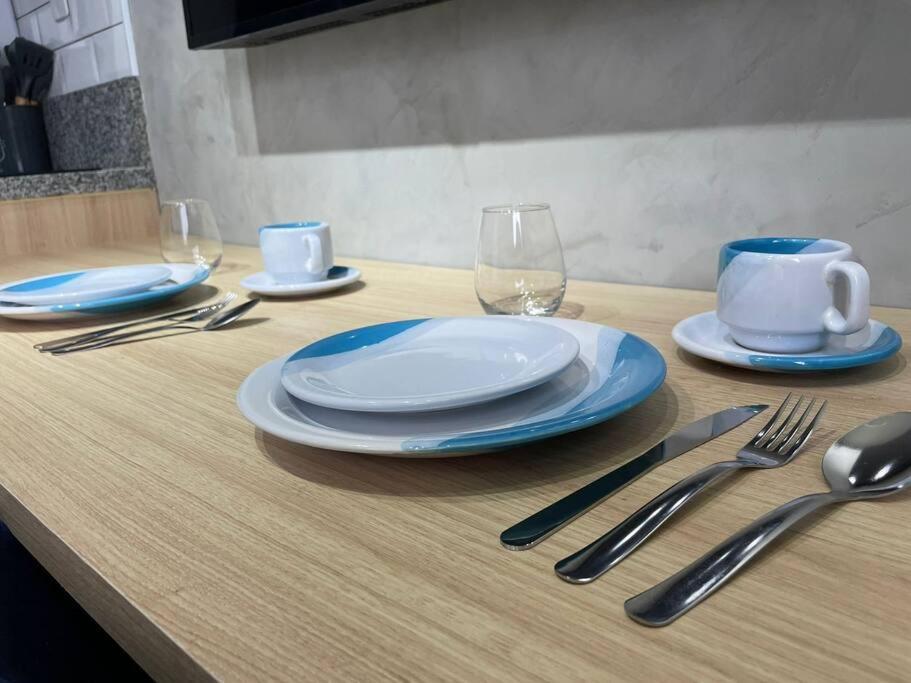 Studio Novo E Belissimo No Bras Com Piscina - 100mts Do Metro Apartemen *