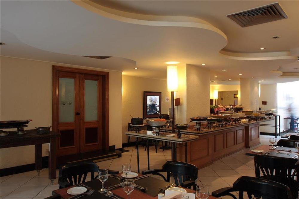 Hotel Estanplaza Nacoes Unidas 4*