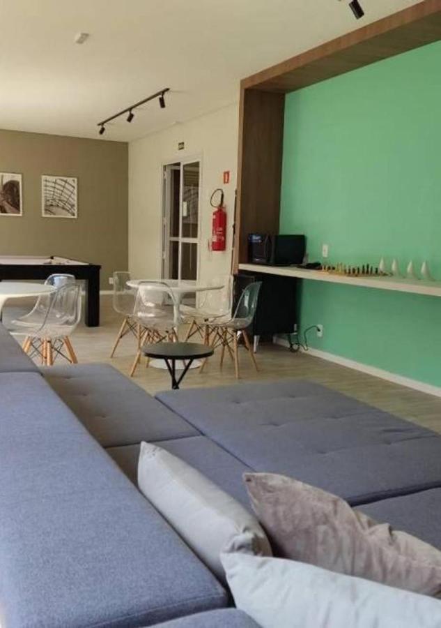 120 Lindo Com Piscina - Bras Daire