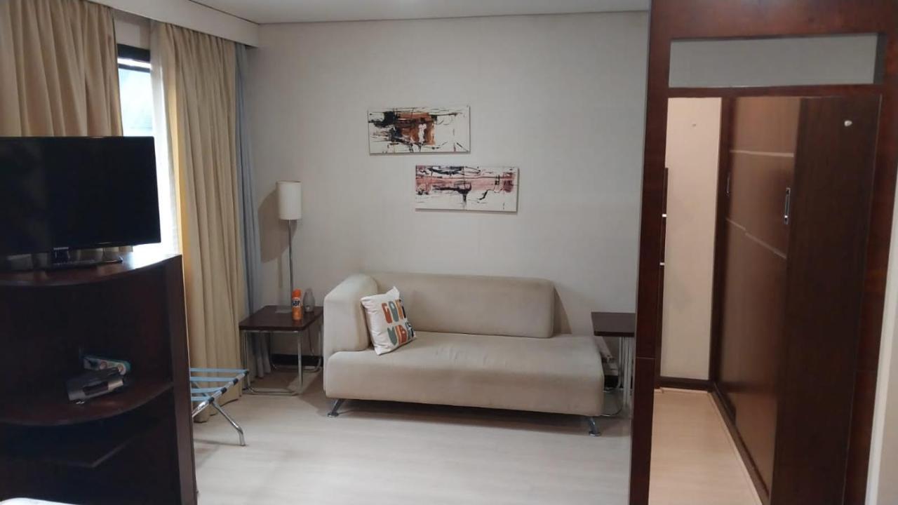 Flat Em Nas Nacoes Unidas - Granja Julieta 4*
