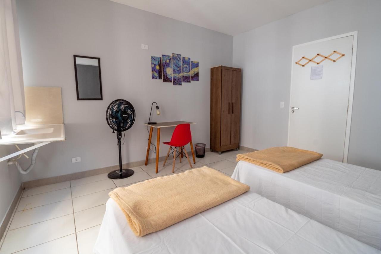 Cambuci Hostel *