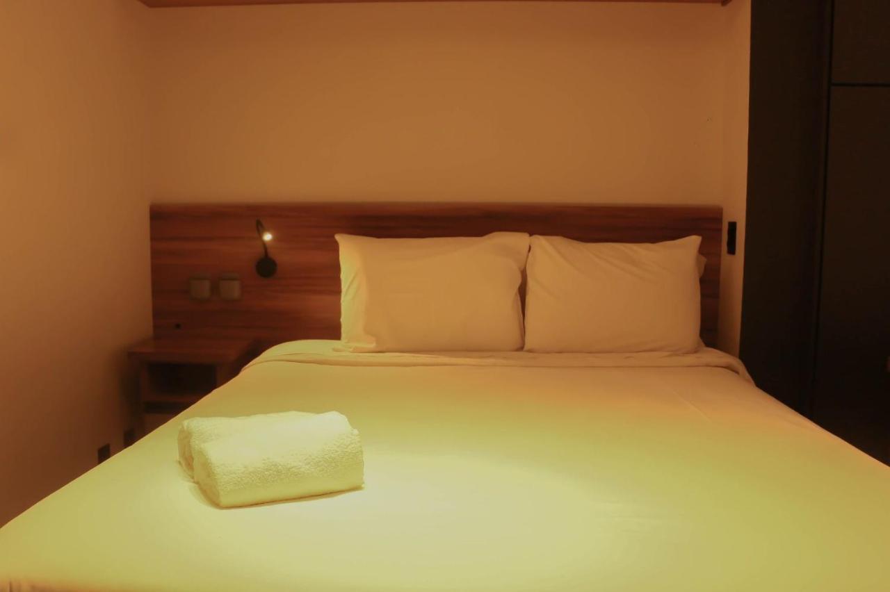 2307 - Infinity Pool Studio, Allianz Front, Fully Equipped & Modern !