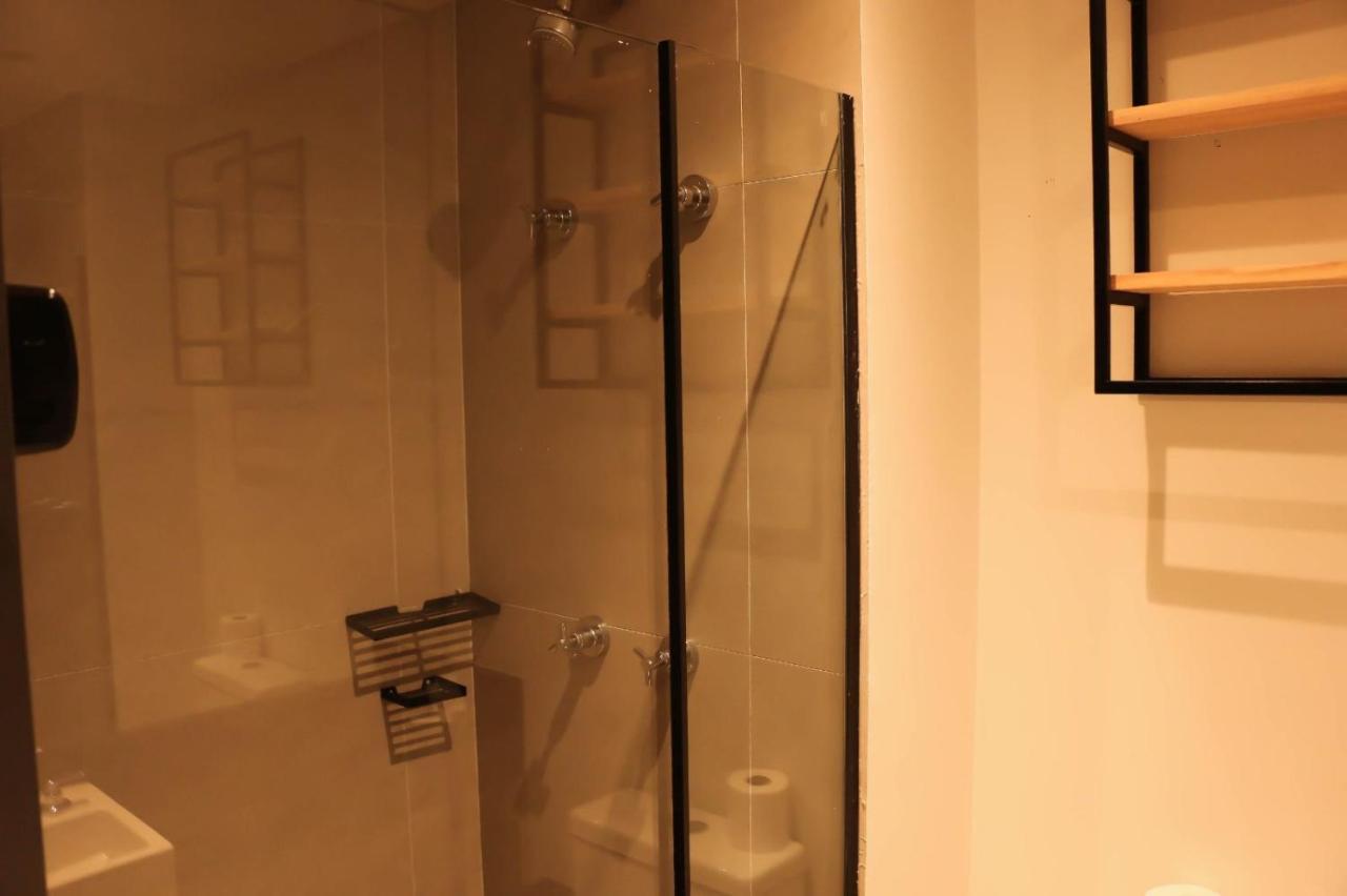 Apartment 2307 - Infinity Pool Studio, Allianz Front, Fully Equipped & Modern ! *