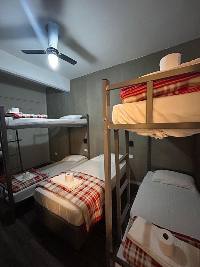 Carabelas - Proximo A 25 De Marco E Bras Hostel *