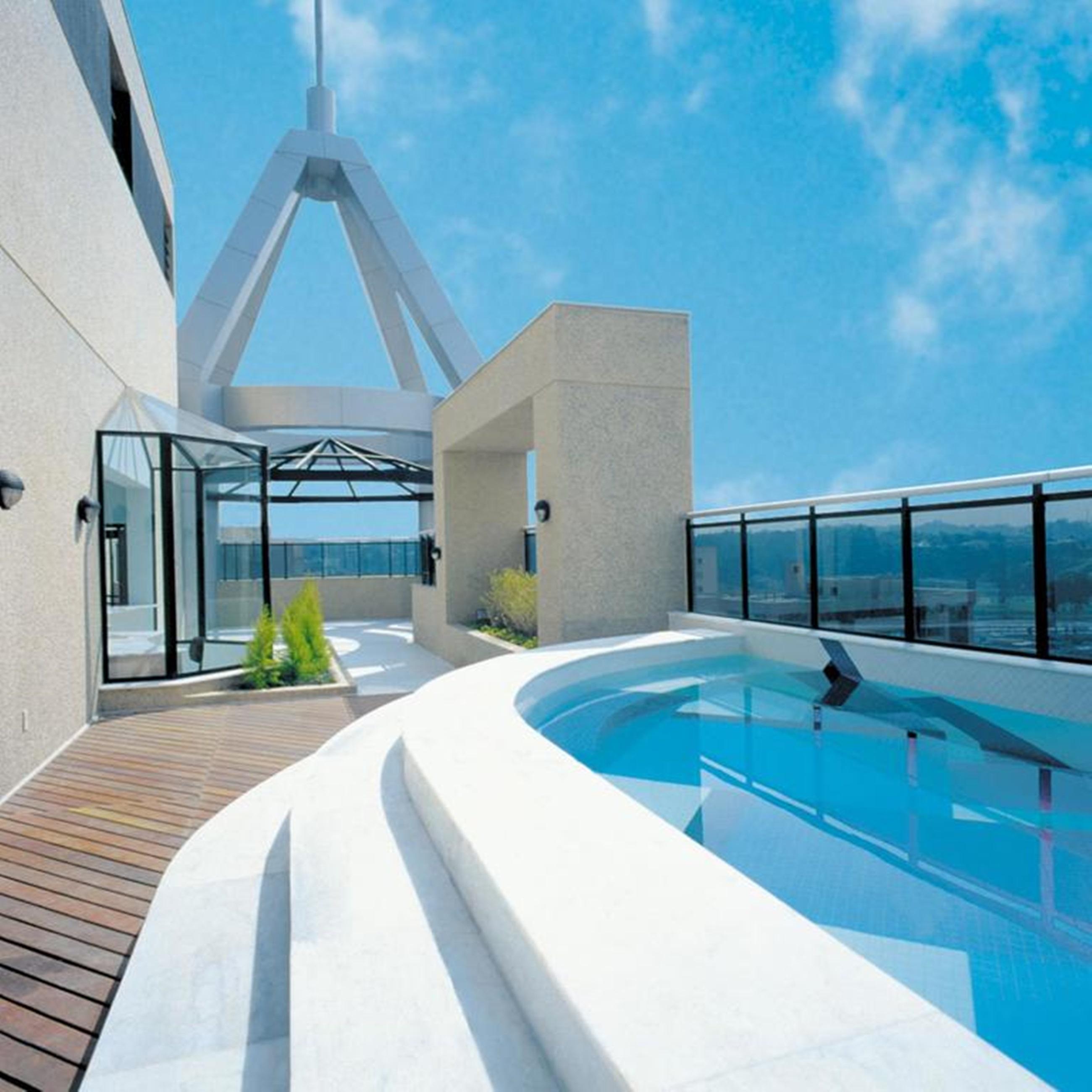 Khách sạn Estanplaza International 4*