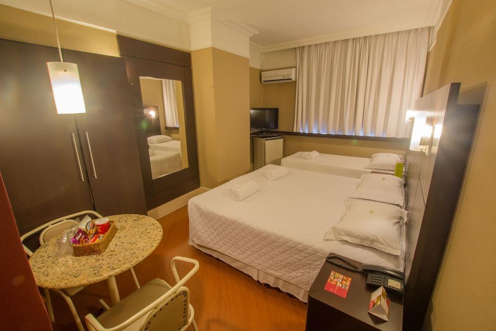 Sj Business - San Juan Hotel