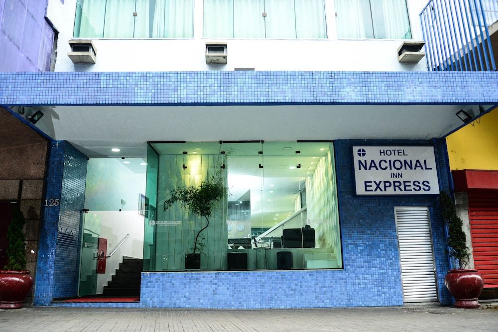 Hotel Nacional Express - A 700 Metros Da Rua 25 De Marco 3*