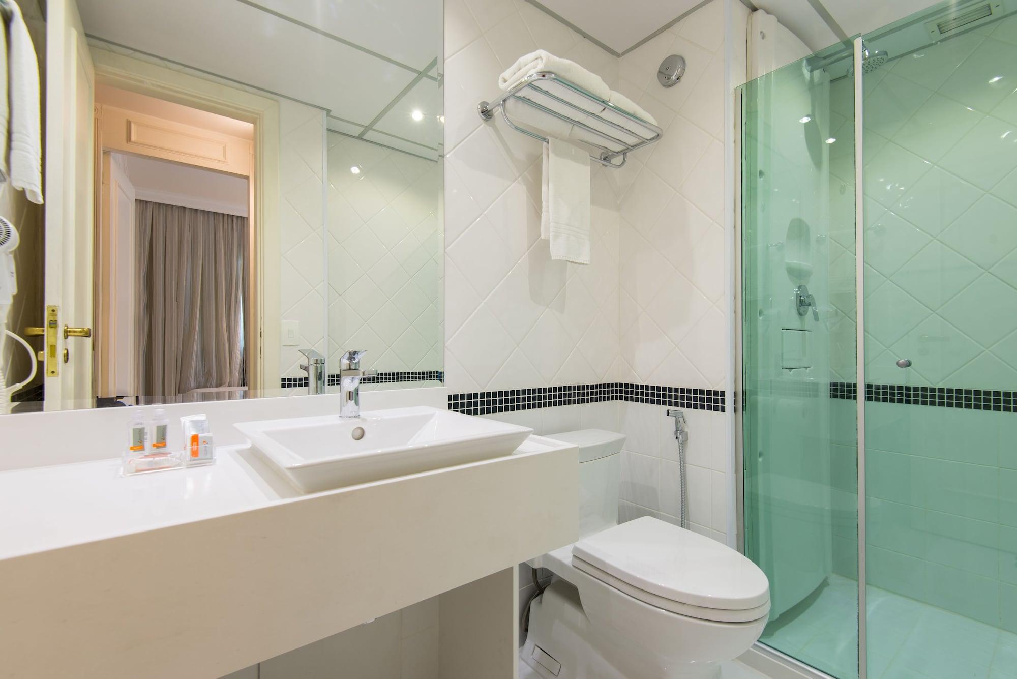 Intercity The Universe Paulista Otel 4*
