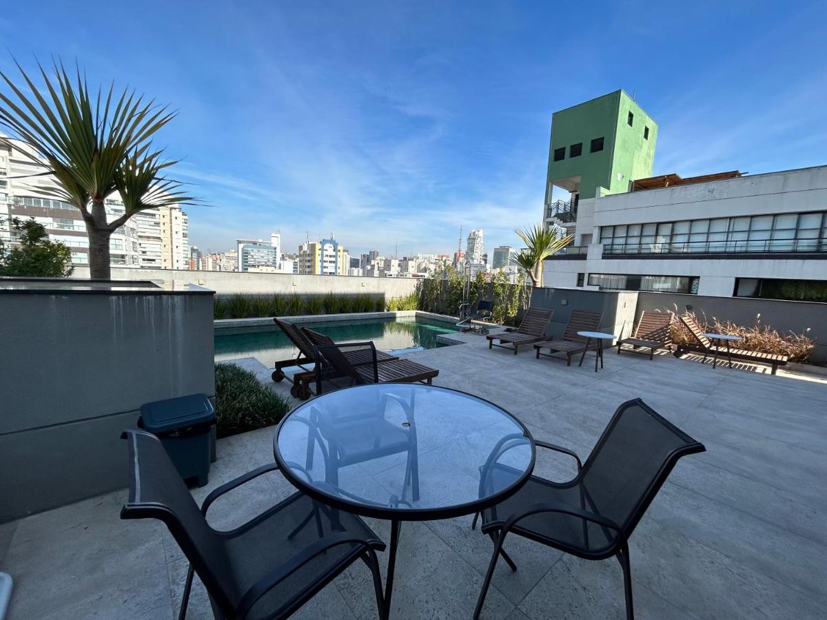 802 - Bela Cintra Apartment *