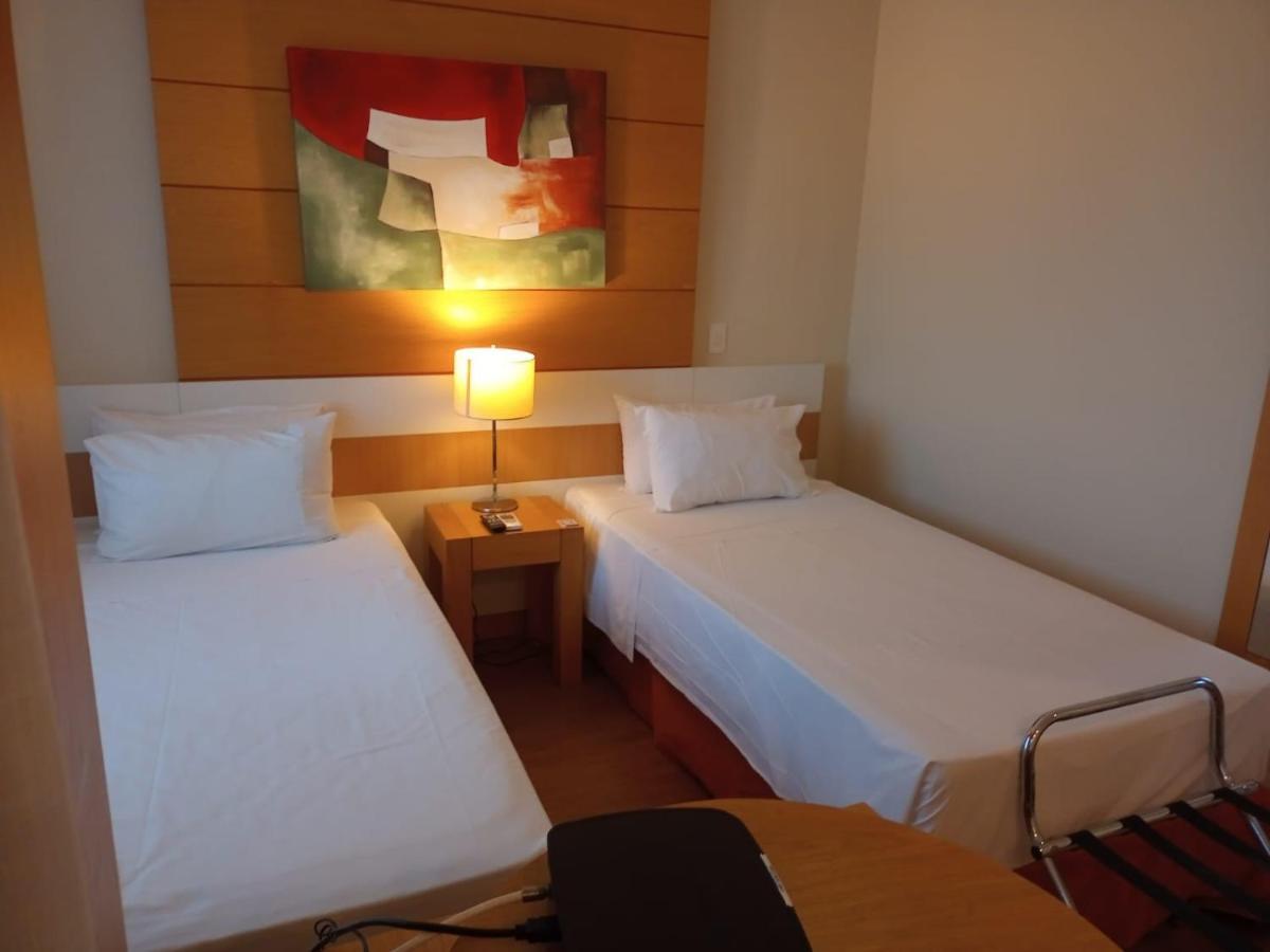 Apartemen Flat Impecavel Em Frente Aeroporto De Congonhas - H609
