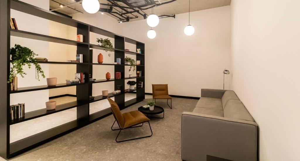 Apartment 1706 - Vn Ueno