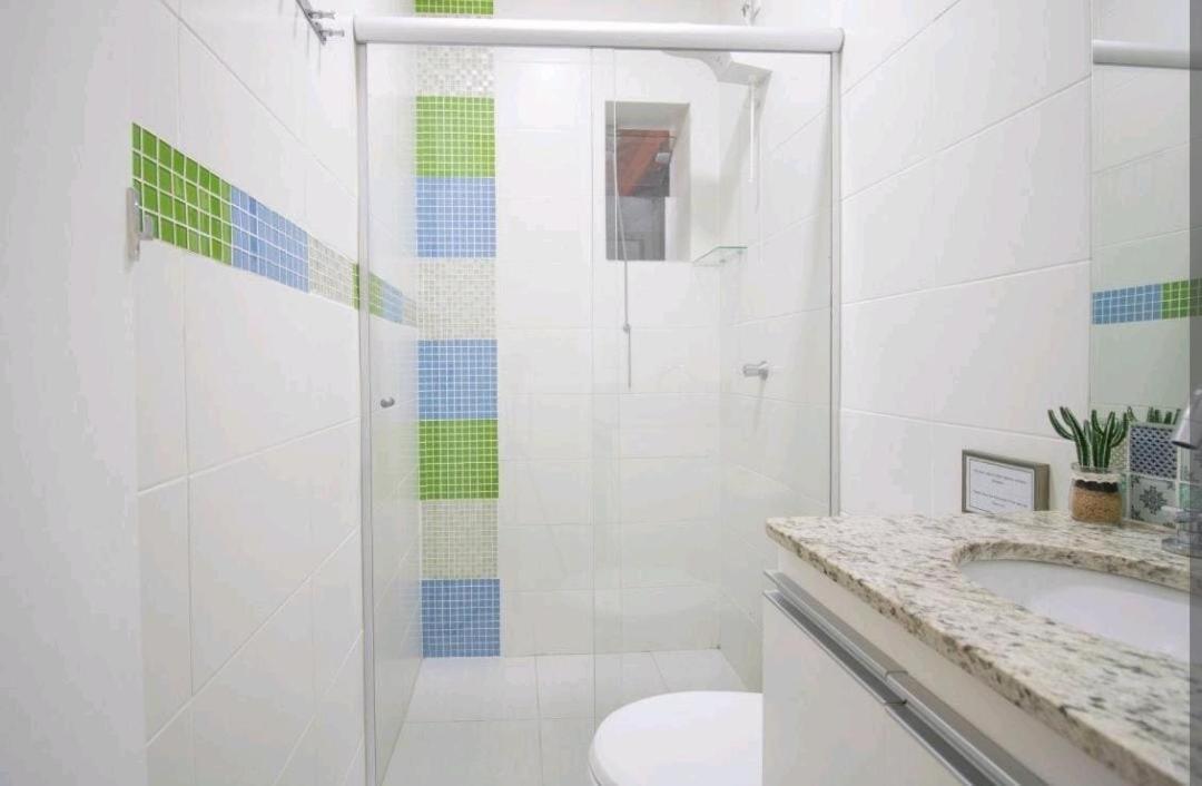 House For 12 People Near Aeroport Villa