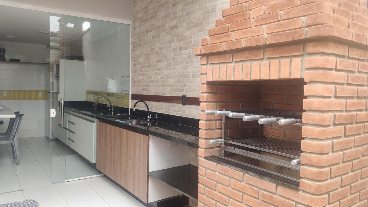 House For 12 People Near Aeroport Villa Sao Paulo
