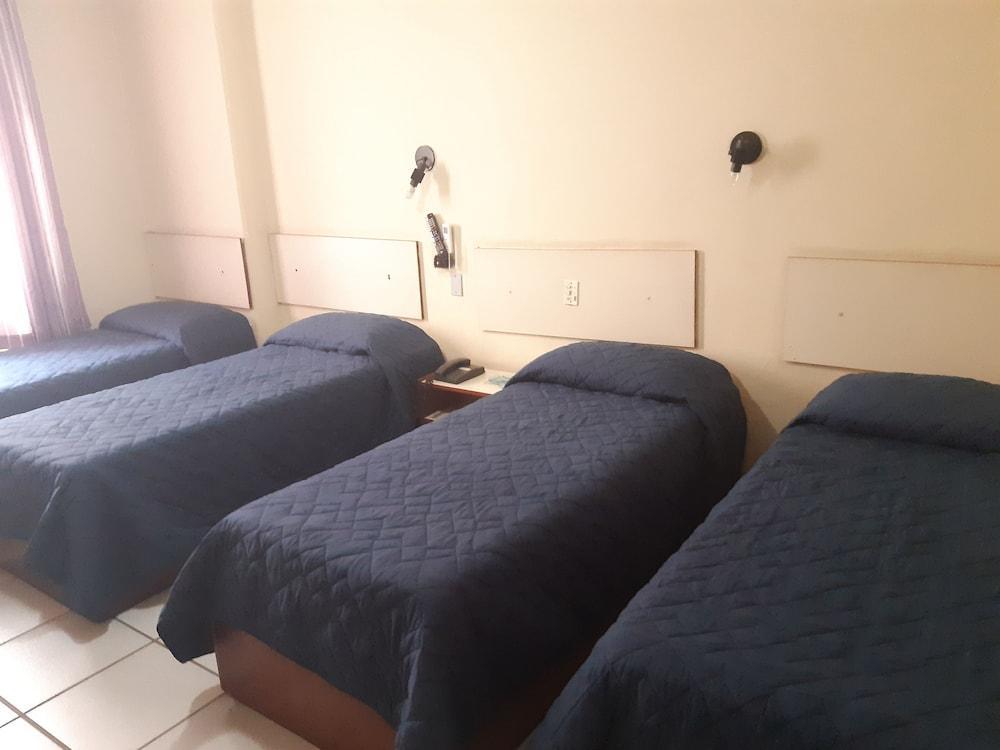 Daher Center Hotel 3*