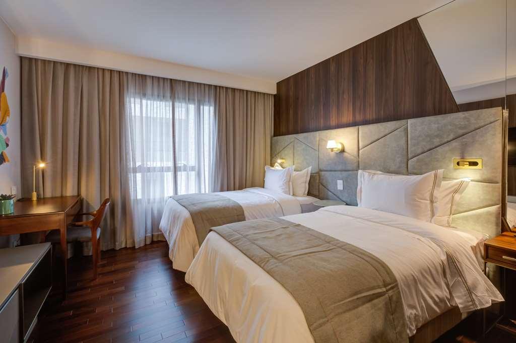 Qoya Curio Collection By Hilton Hotel