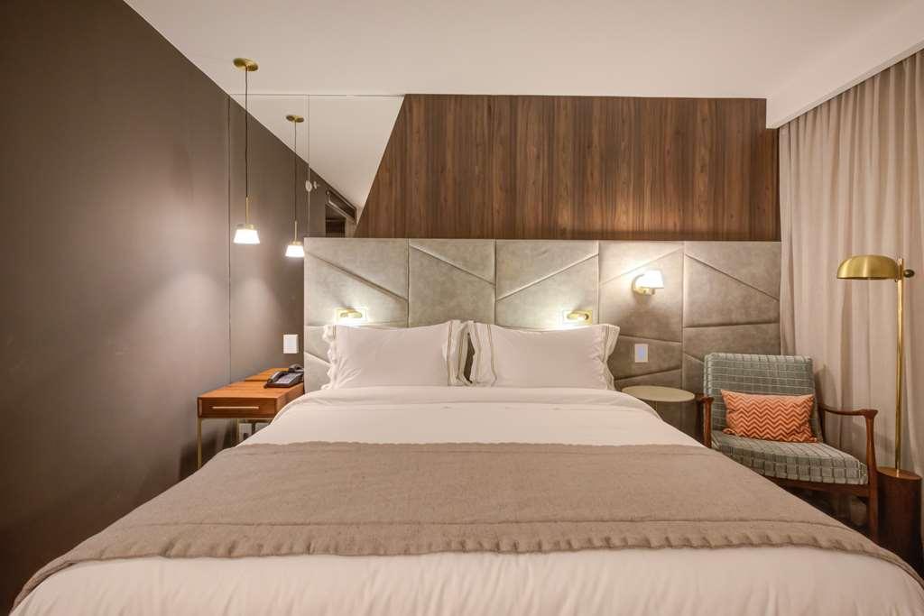 Hotel Qoya Curio Collection By Hilton *