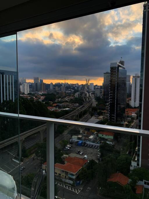 Brooklin, Proximo Ao Metro Campo Belo Apartment