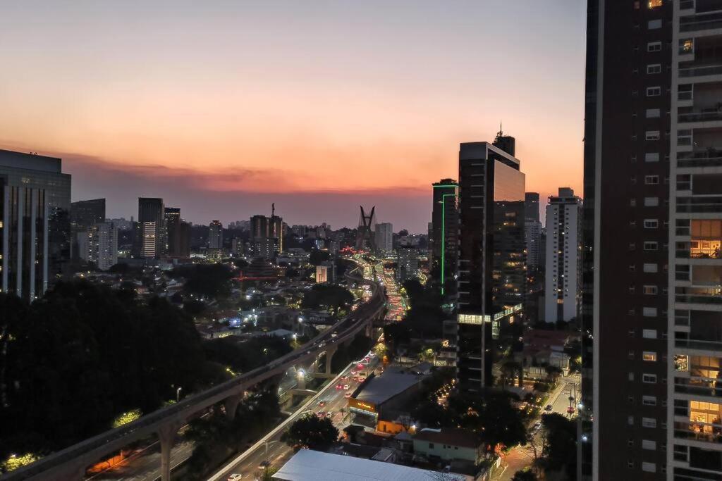 Brooklin, Proximo Ao Metro Campo Belo Apartment *