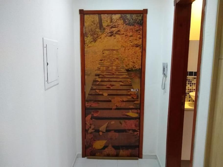 Apto Av. Ipiranga Com 1 E Internet 300 Mb. Apartment *