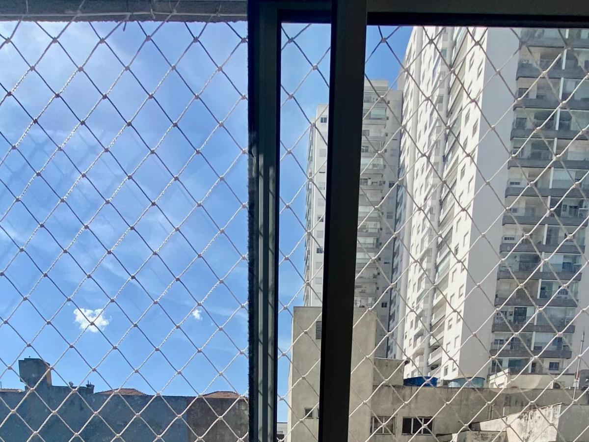 Incrivel Em Frente Ao Metro Bras !