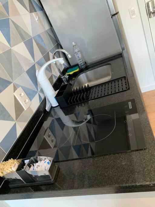 Apartment Encantador No Bairro Da Liberdade São Paulo