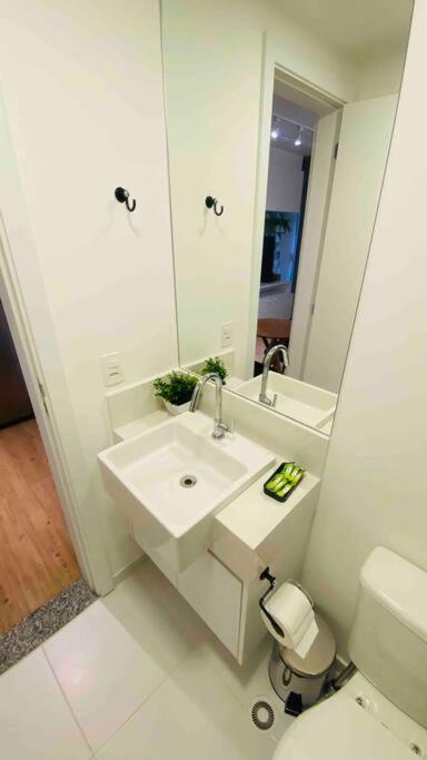 Apartment Encantador No Bairro Da Liberdade