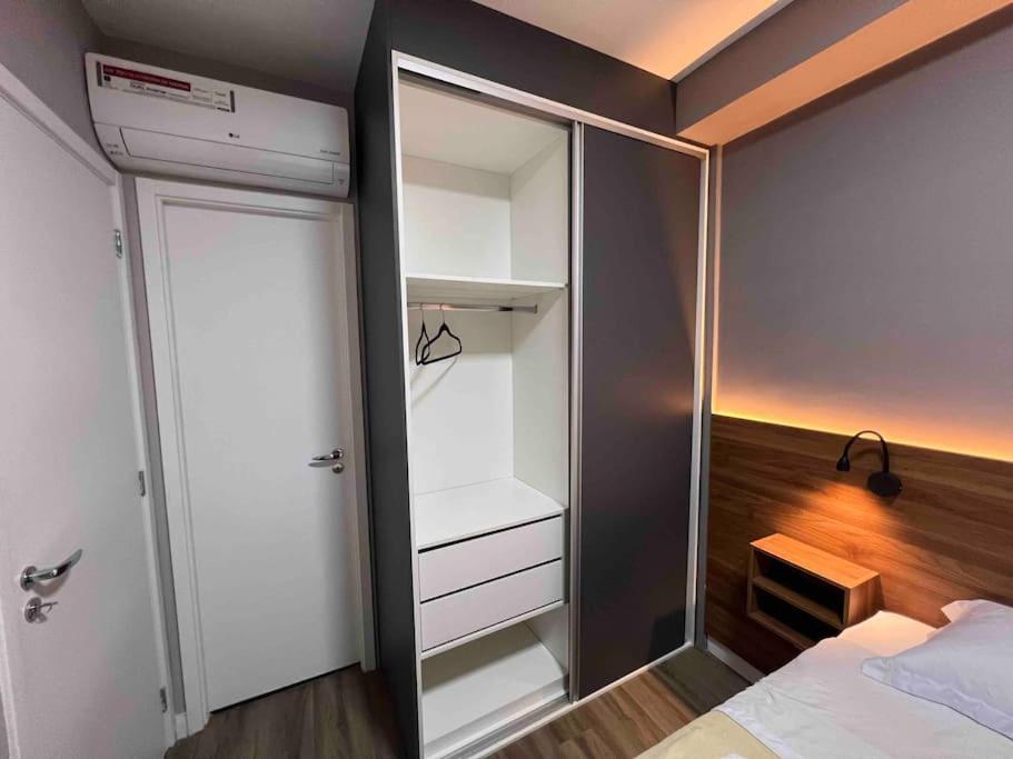Apartment Novo, Garagem E Piscina, Moderno Ao Lado Allianz Park *