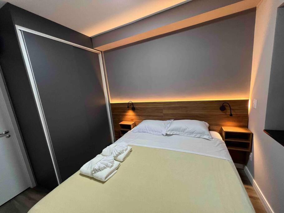 Apartment Novo, Garagem E Piscina, Moderno Ao Lado Allianz Park *