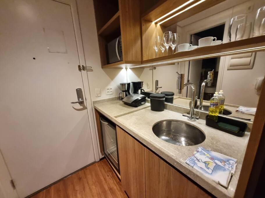 Daire Apto Andar Alto, Consolacao, Coracao Sp, 1108 Sao Paulo
