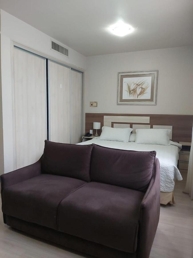 Flat Le Premier Aparthotel *