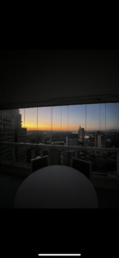 Na Faria Lima E De Luxo Em Pinheiros
