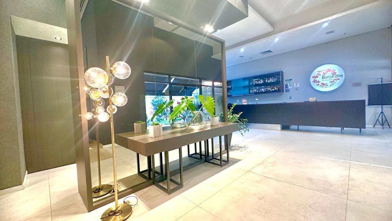 Apartment 1308 - Rentaqui Hilton Itaim São Paulo