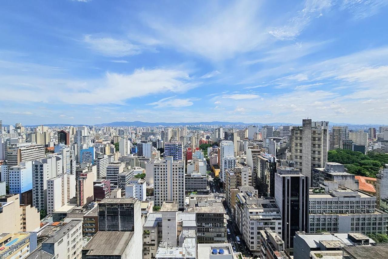 By Dh: Com Coworking Prox. Ao Mackenzie * Sao Paulo