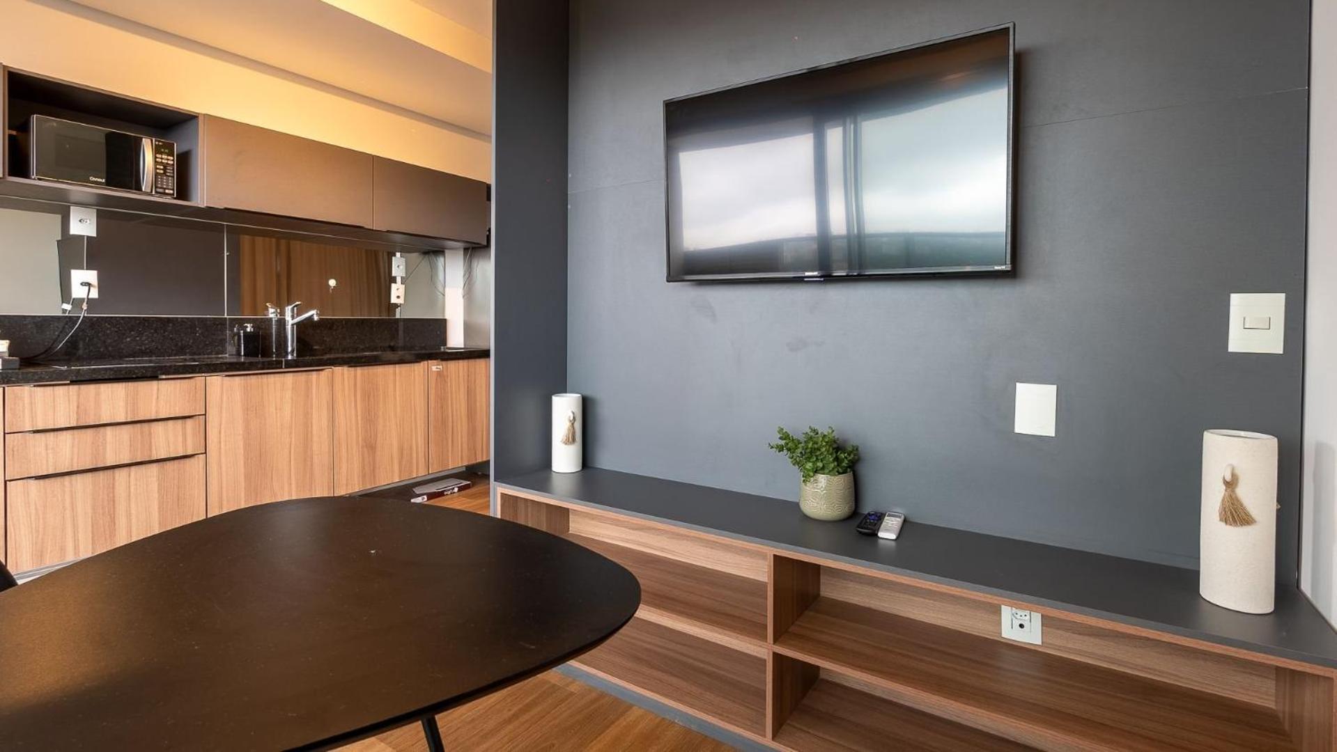 Completo Prox. Estacao Fradique Coutinho Apartment