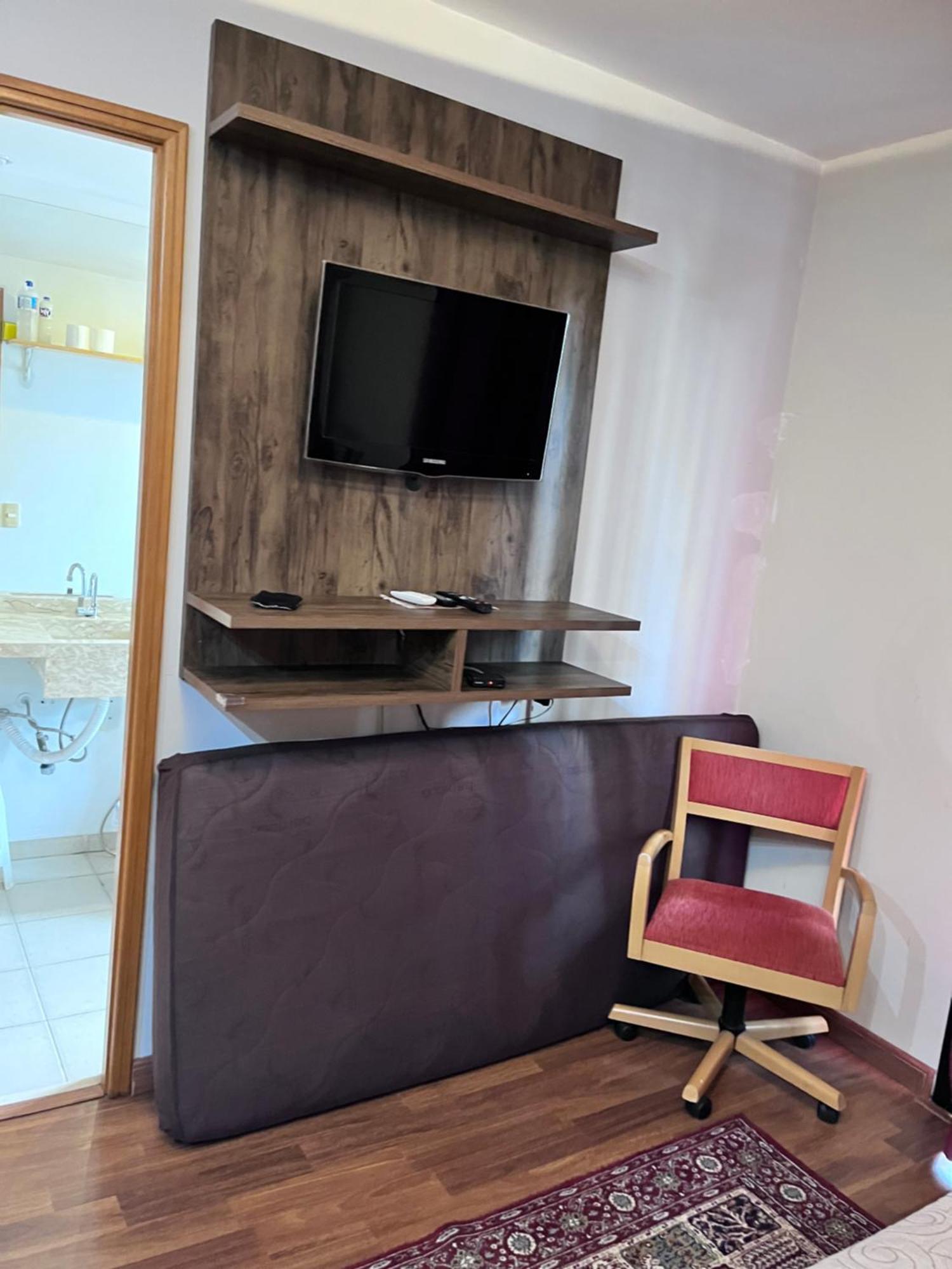 Hotel Dentro De Jardins Garagem Inclusa 4*