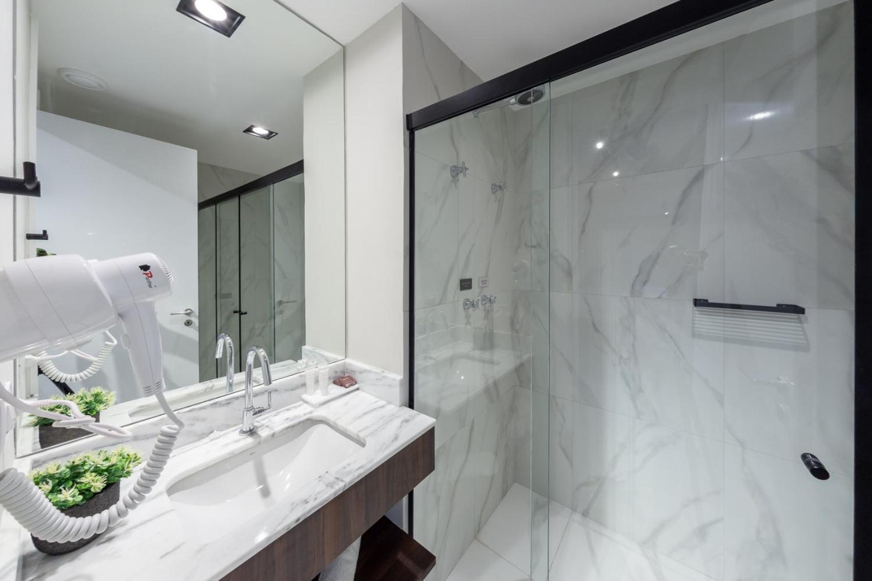 Iconyc Charlie Ibirapuera Hotel 4*