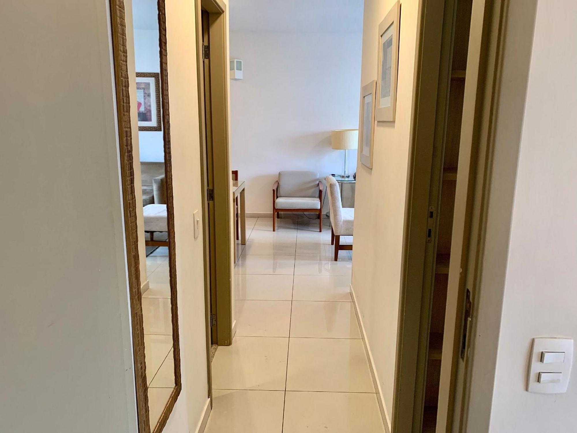 Daire Ap 41 Paulista 2 Dorm C/ Garagem *