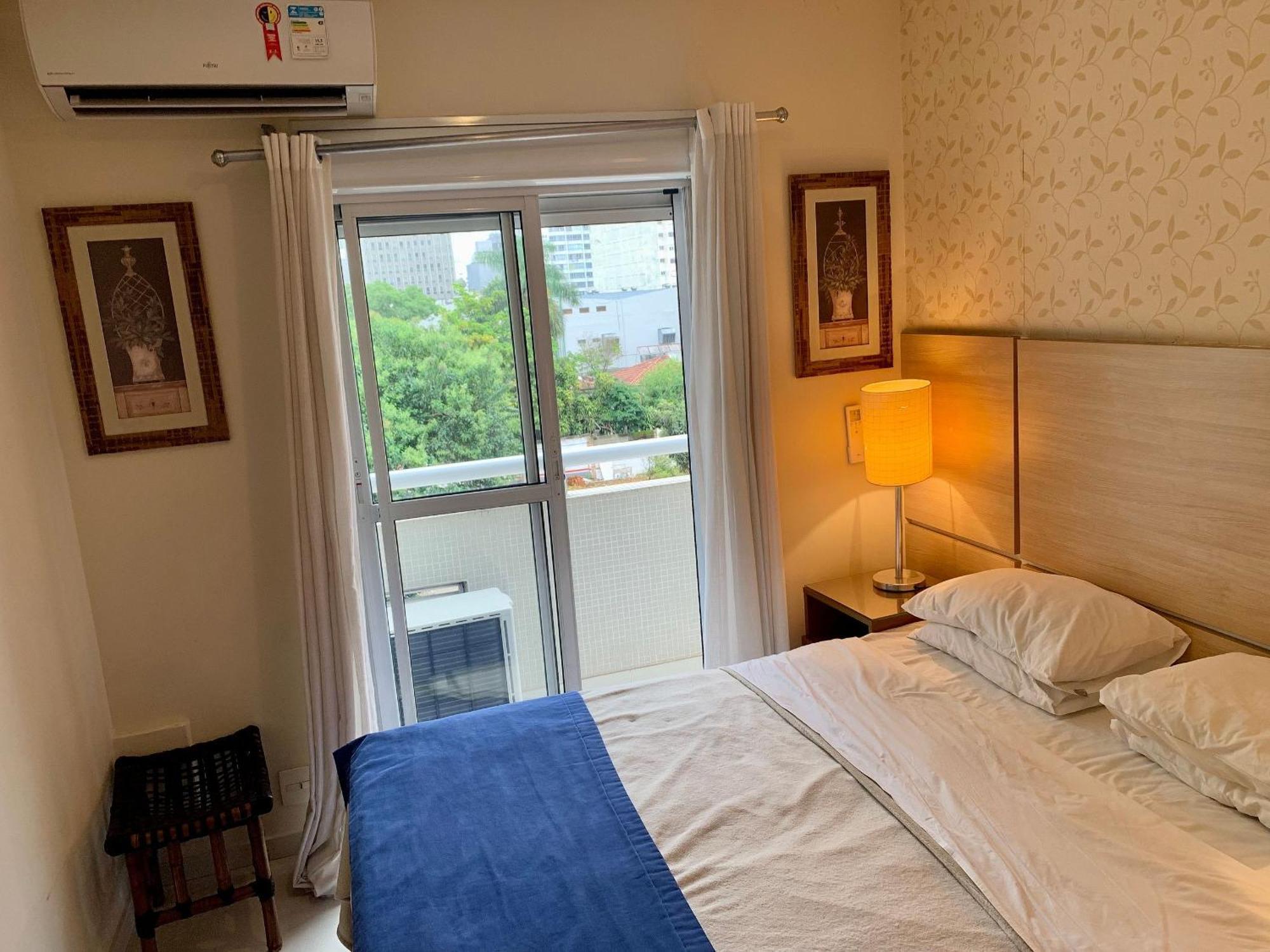 Daire Ap 41 Paulista 2 Dorm C/ Garagem *