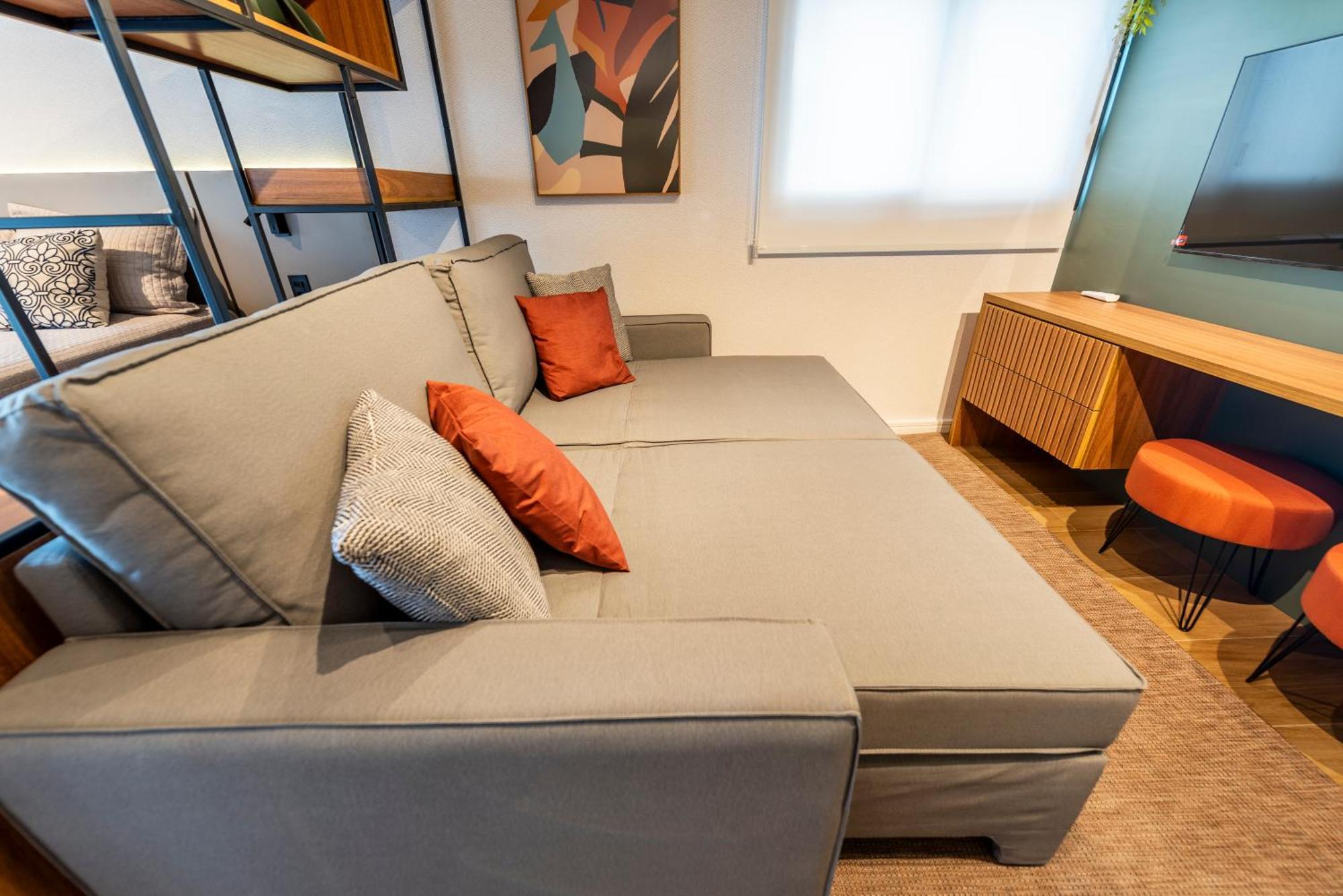 Alto Padrao / Bela Cintra, Augusta, Paulista Apartment