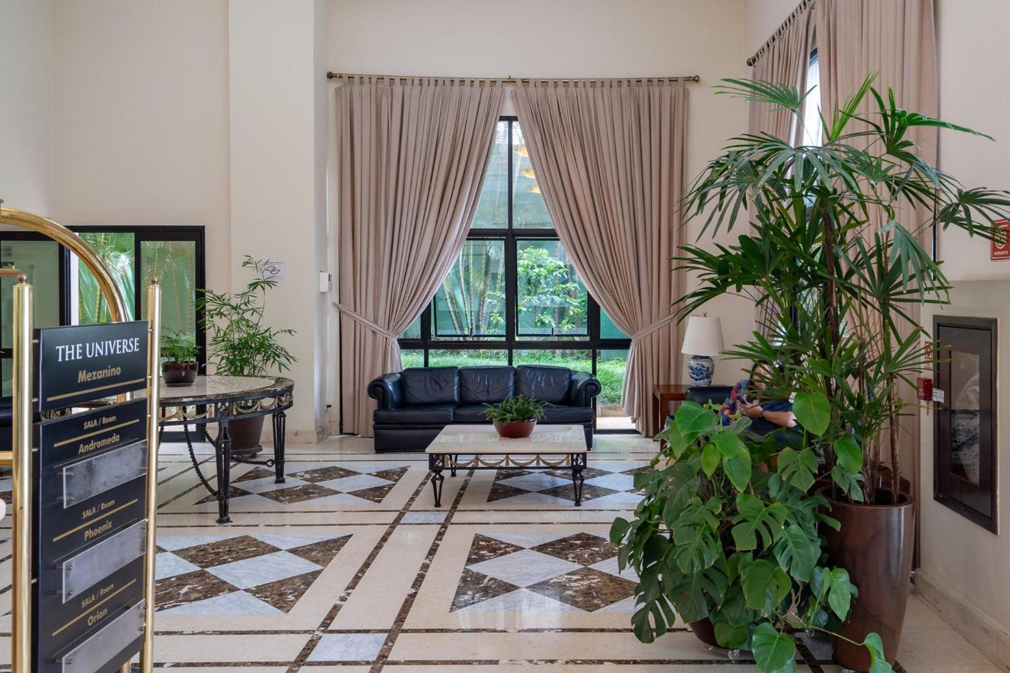 Inside The Universe Paulista Apartemen *