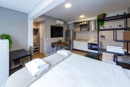 B Homy Brooklin - 10min Da Estacao Brooklin Jus47a Apartment